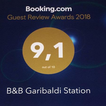B&B Garibaldi Station Napoli Esterno foto