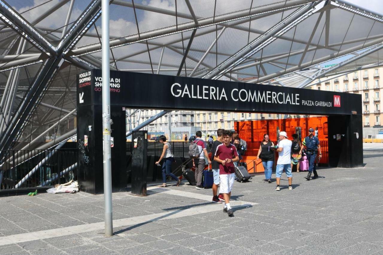 B&B Garibaldi Station Napoli Esterno foto